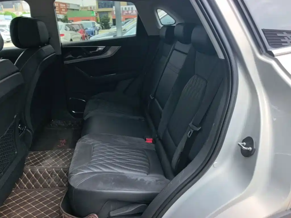 Hongqi HS5 2022 — фото 17