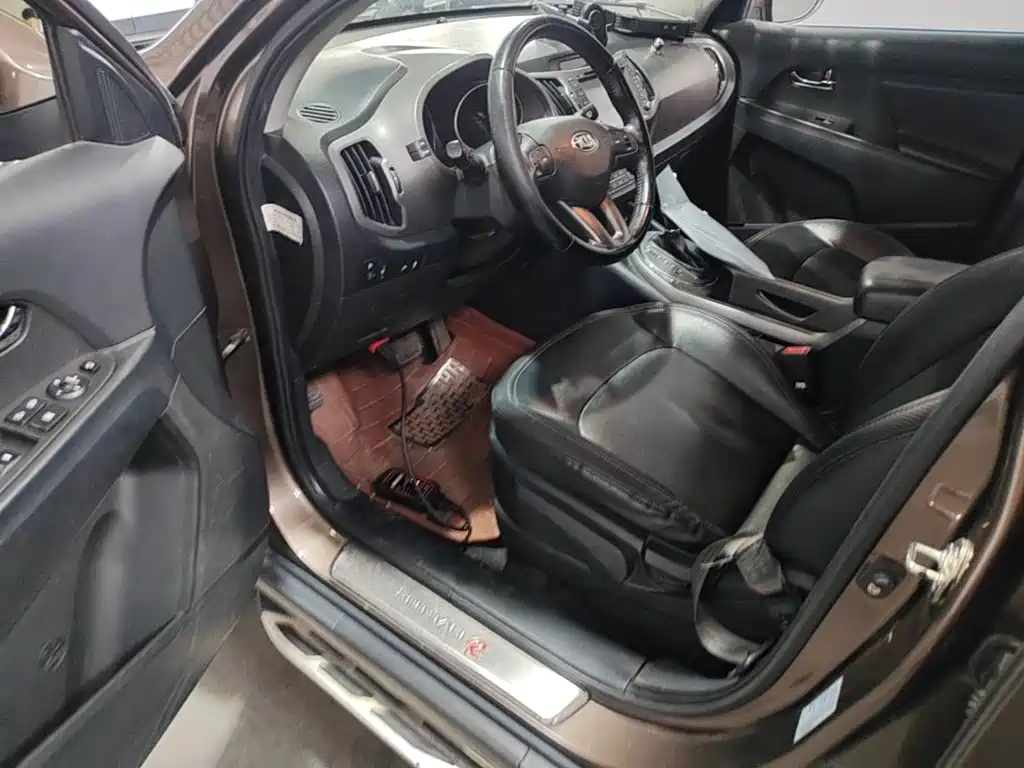 Kia Sportage 2015 — фото 12