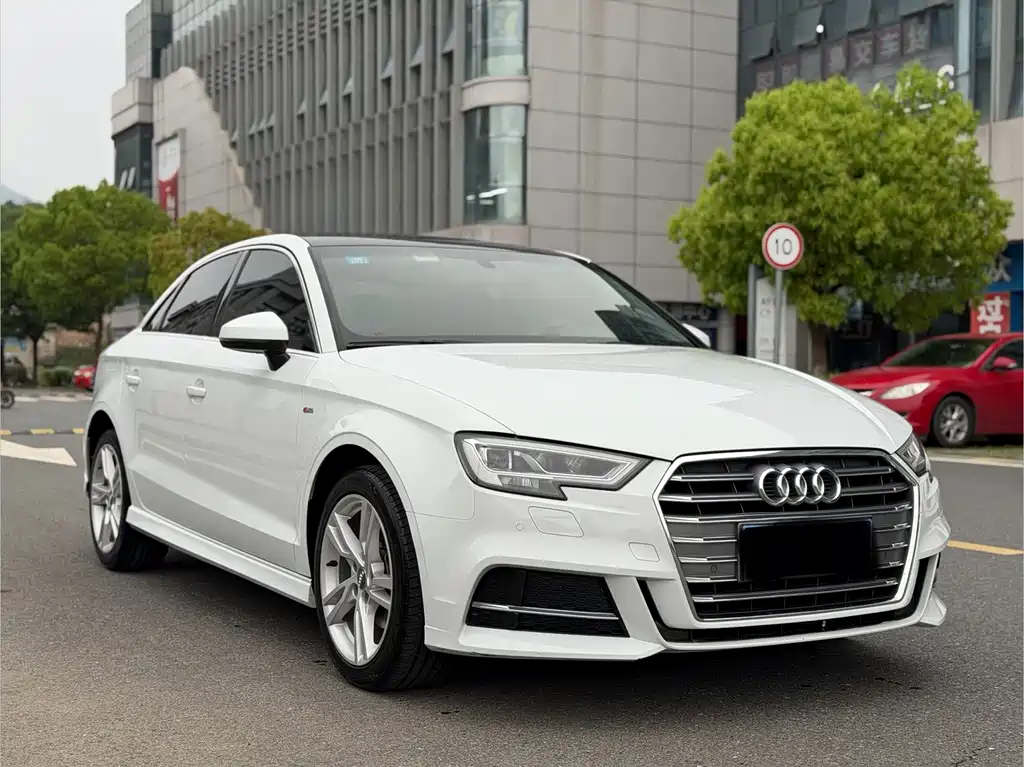 Audi A3 2020 — фото 3