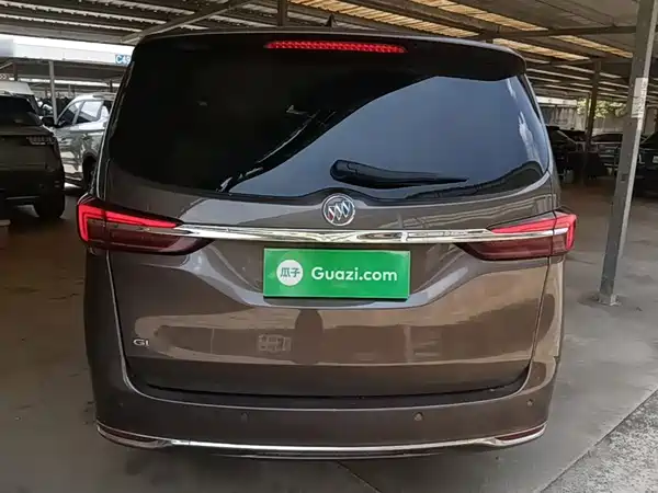 Buick GL8 2024