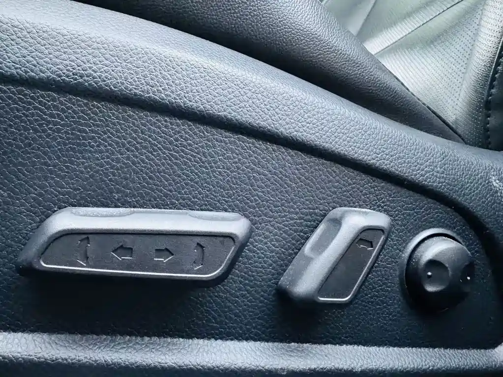 Hyundai Mistra 2015 — фото 14