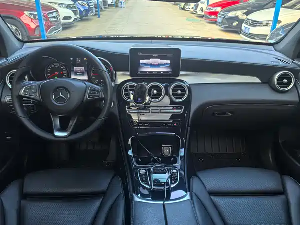 Mercedes-Benz GLC 2019