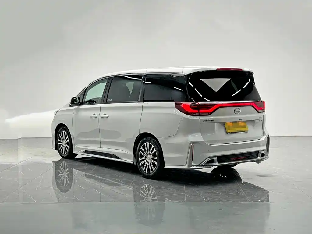 GAC Trumpchi M8 2022 — фото 4