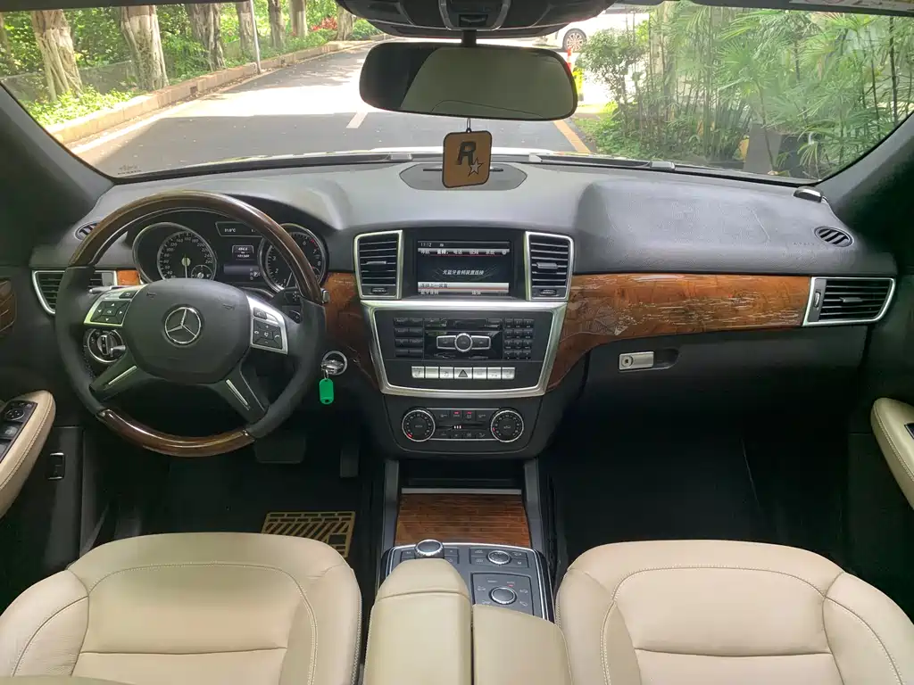 Mercedes-Benz M-Class 2015 — фото 8