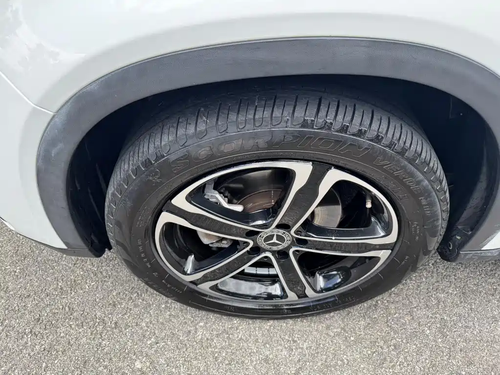 Mercedes-Benz GLA 2018 — фото 22