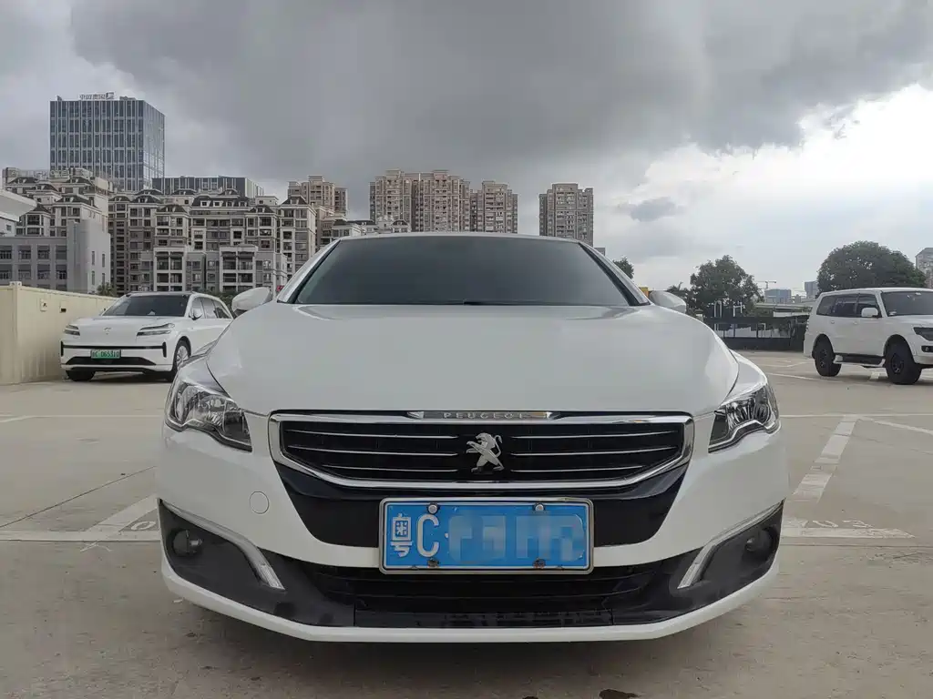 Peugeot 508 2015 — фото 8