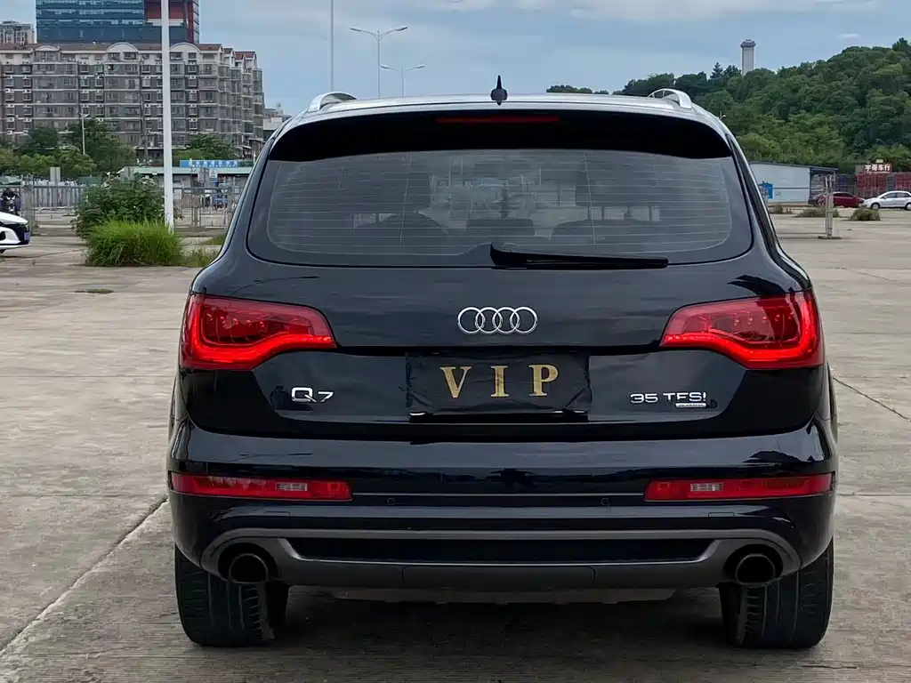 Audi Q7 2015 — фото 8