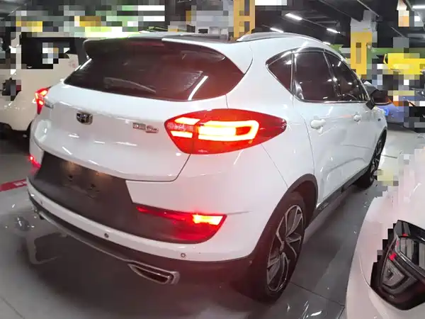 Geely Emgrand GS 2016