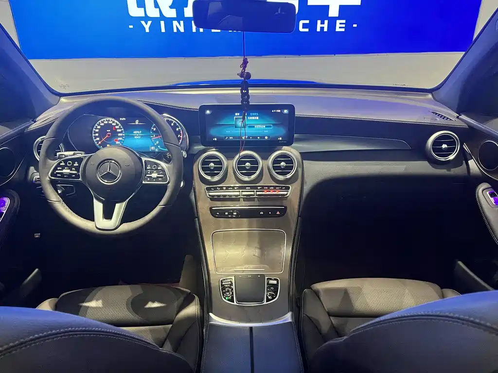 Mercedes-Benz GLC 2019 — фото 12