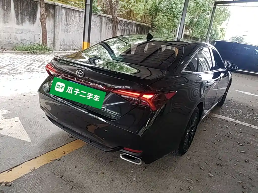 Toyota Avalon 2021