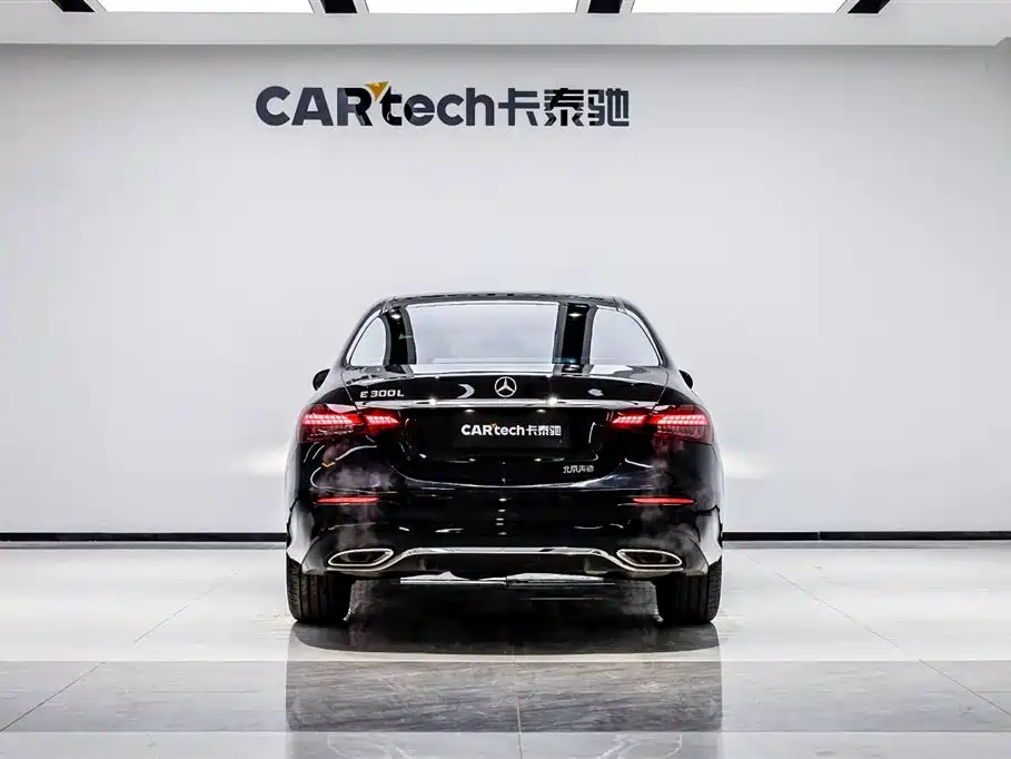 Mercedes-Benz E-Class 2023