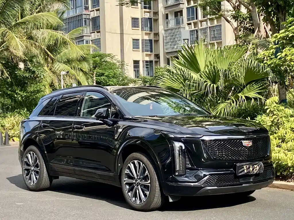 Cadillac XT5 2024 — фото 3