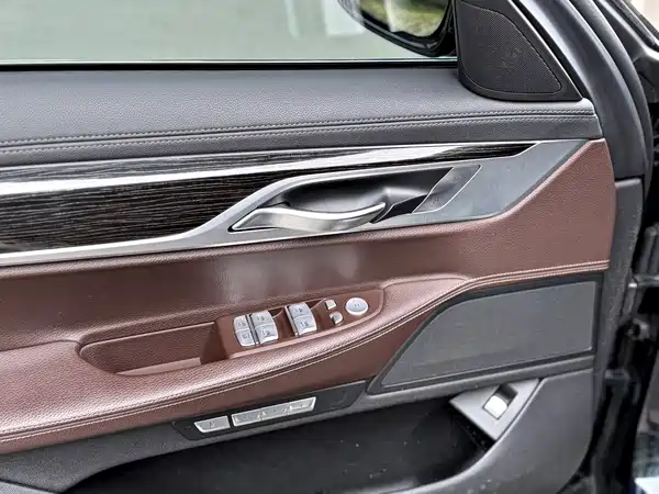 BMW 7 Series 2017