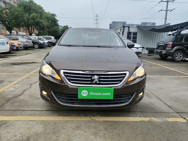 Peugeot 408 2015