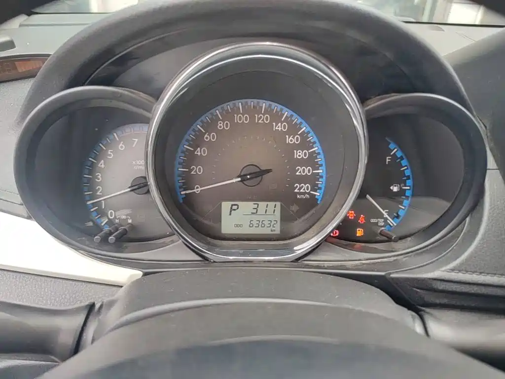 Toyota Vios FS 2020 — фото 12