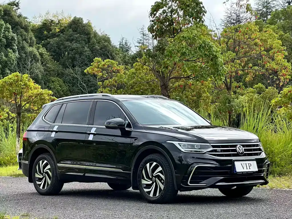 Volkswagen Tiguan L 2024