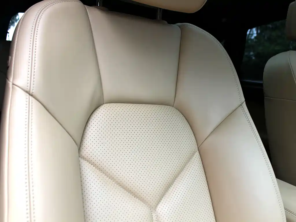 Porsche Macan 2018 — фото 18