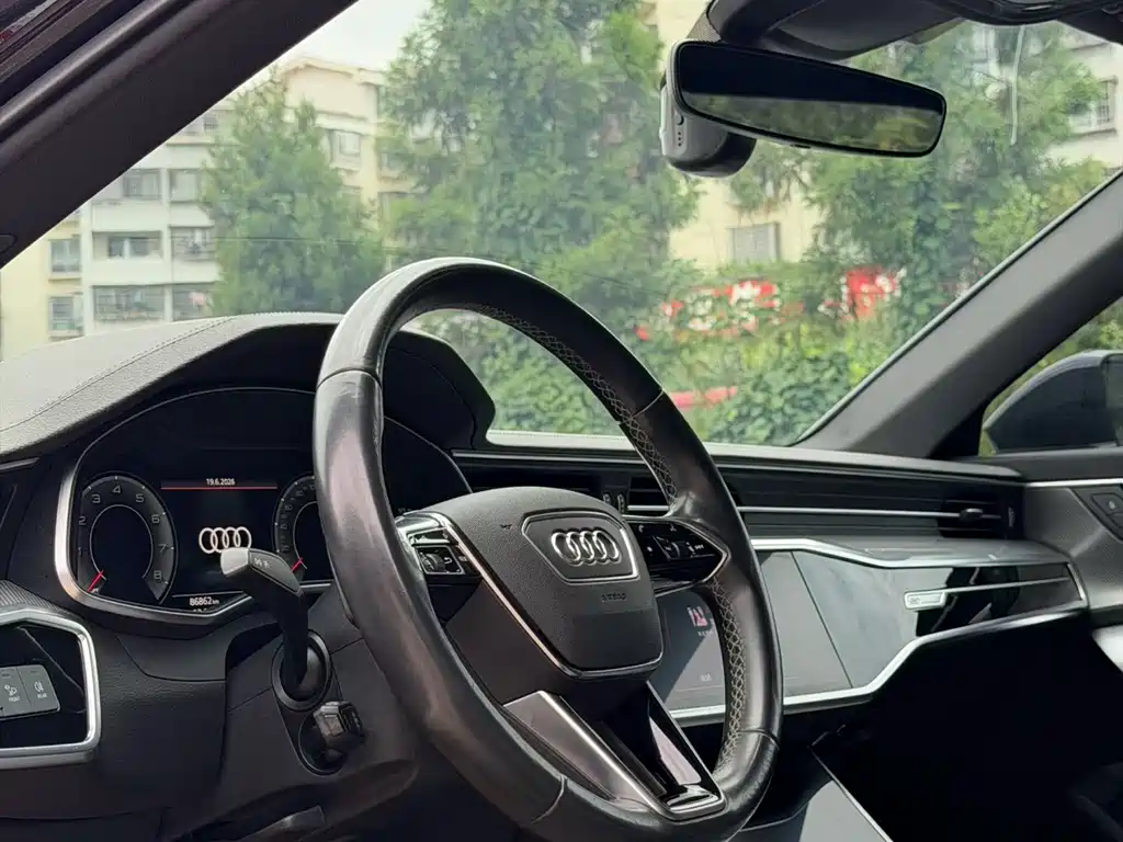 Audi A6L 2022 — фото 4