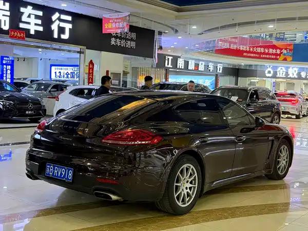 Porsche Panamera 2014