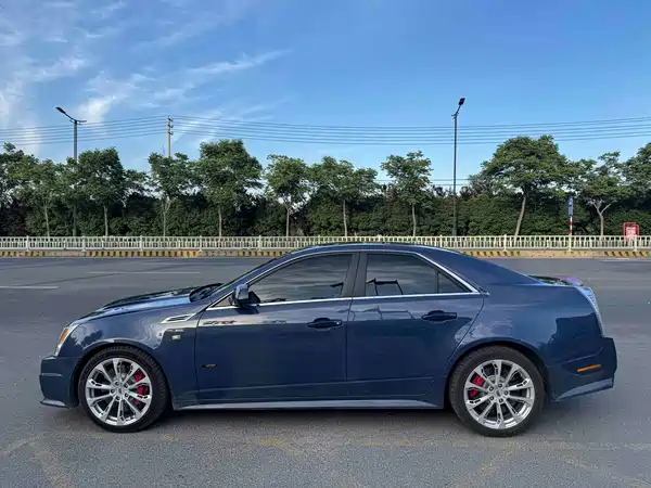 Cadillac CTS 2009