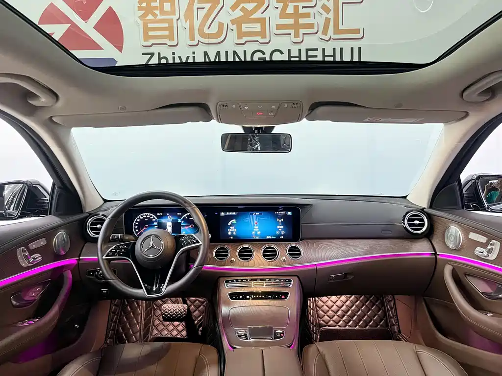 Mercedes-Benz E-Class 2022