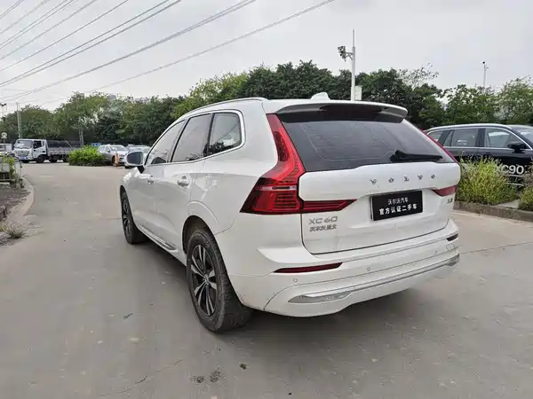 Volvo XC60 2023