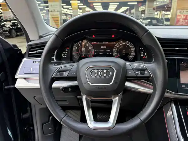 Audi Q8 2019