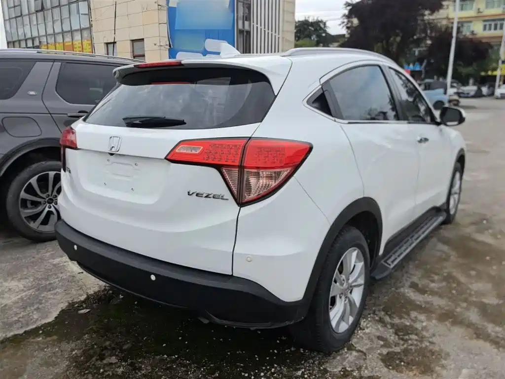 Honda Vezel 2016 — фото 7
