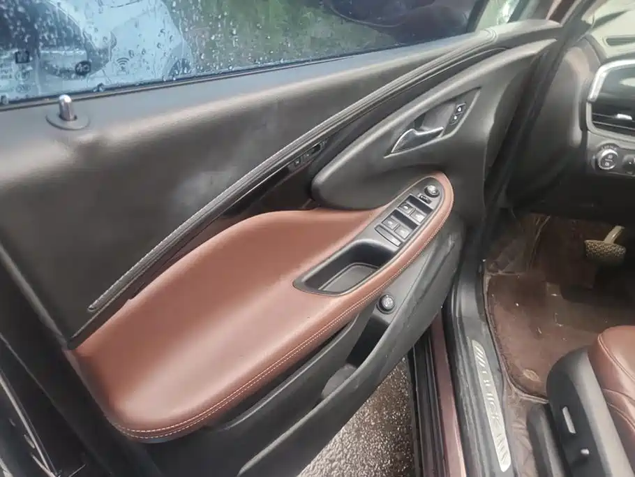 Buick Envision Plus 2019