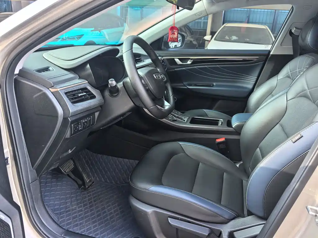 Geely Emgrand GL 2021