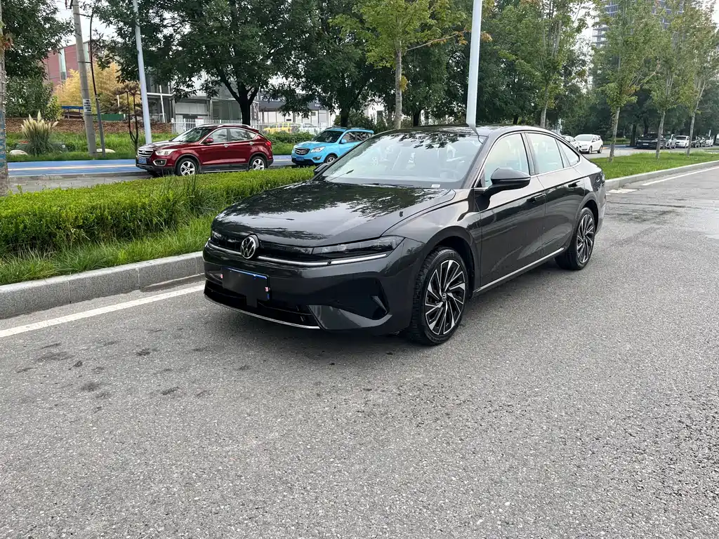 Volkswagen Sagitar 2025