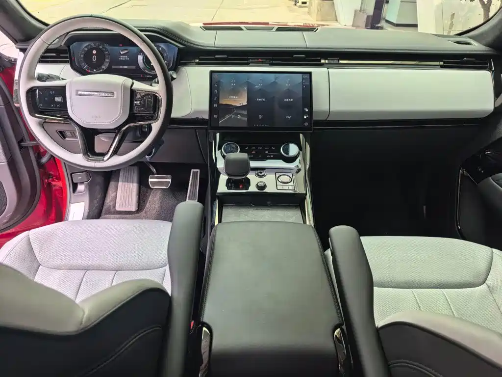 Land Rover Range Rover Sport New Energy 2024 — фото 8