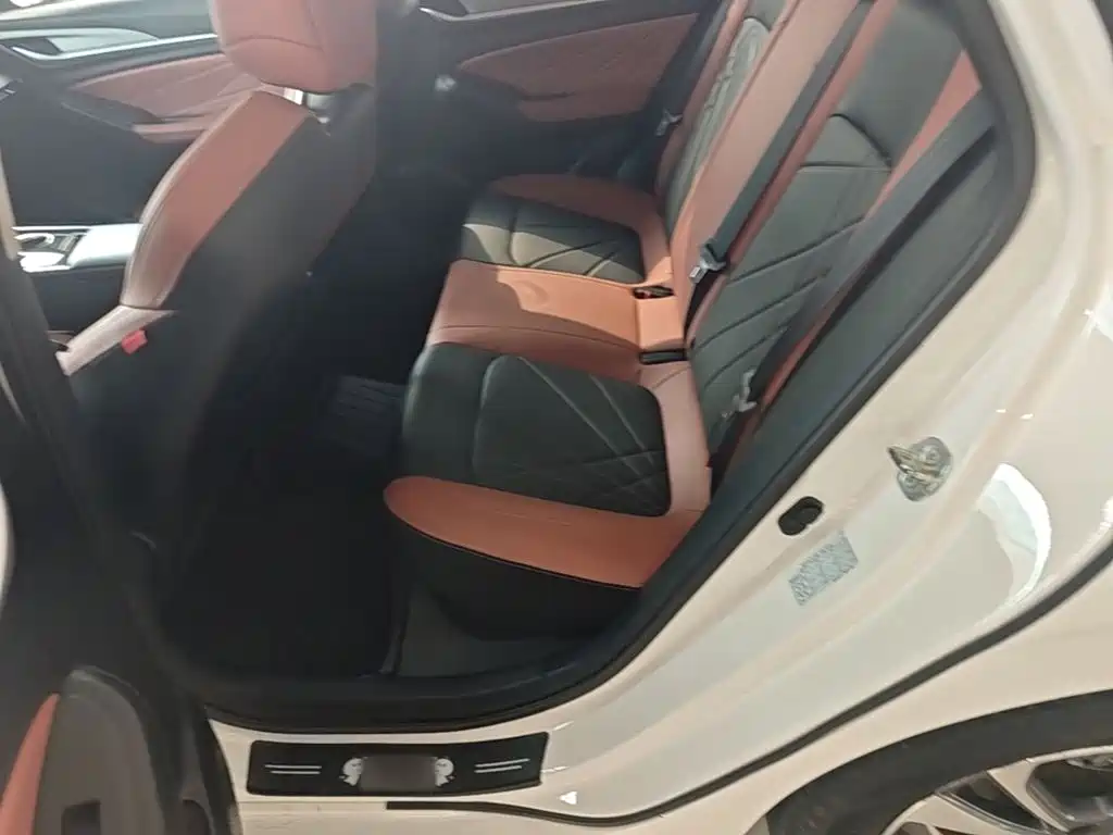 Changan Escape 2023 — фото 17