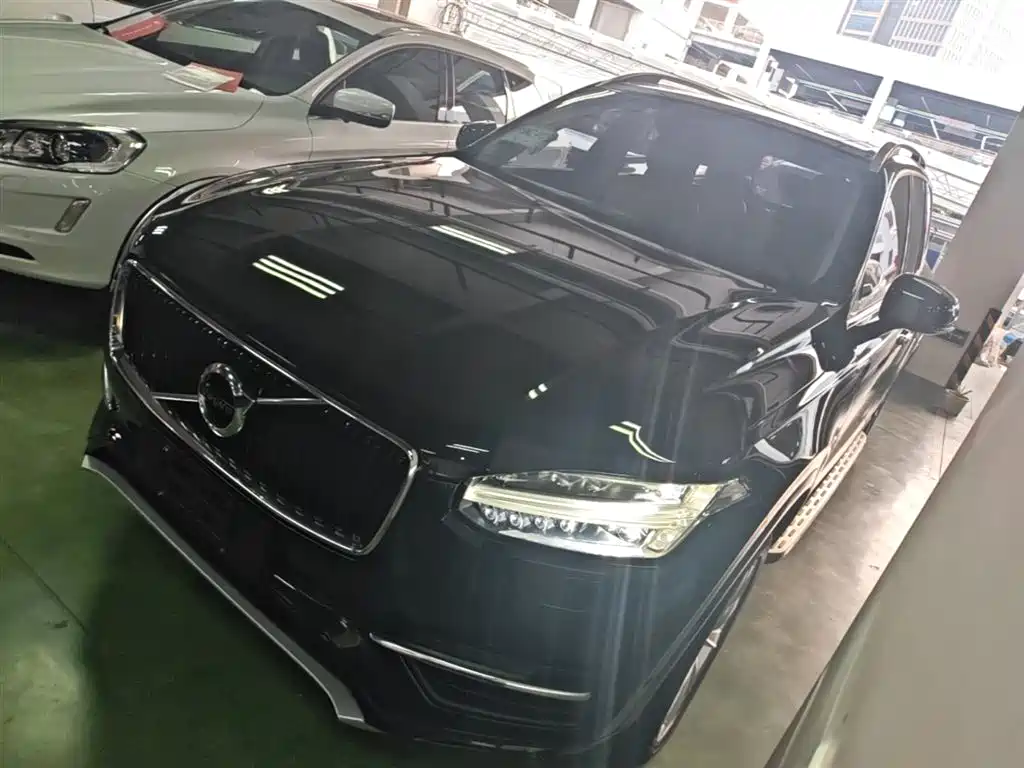 Volvo XC90 2016