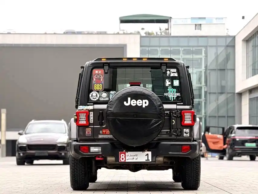 Jeep Wrangler 2019 — фото 15