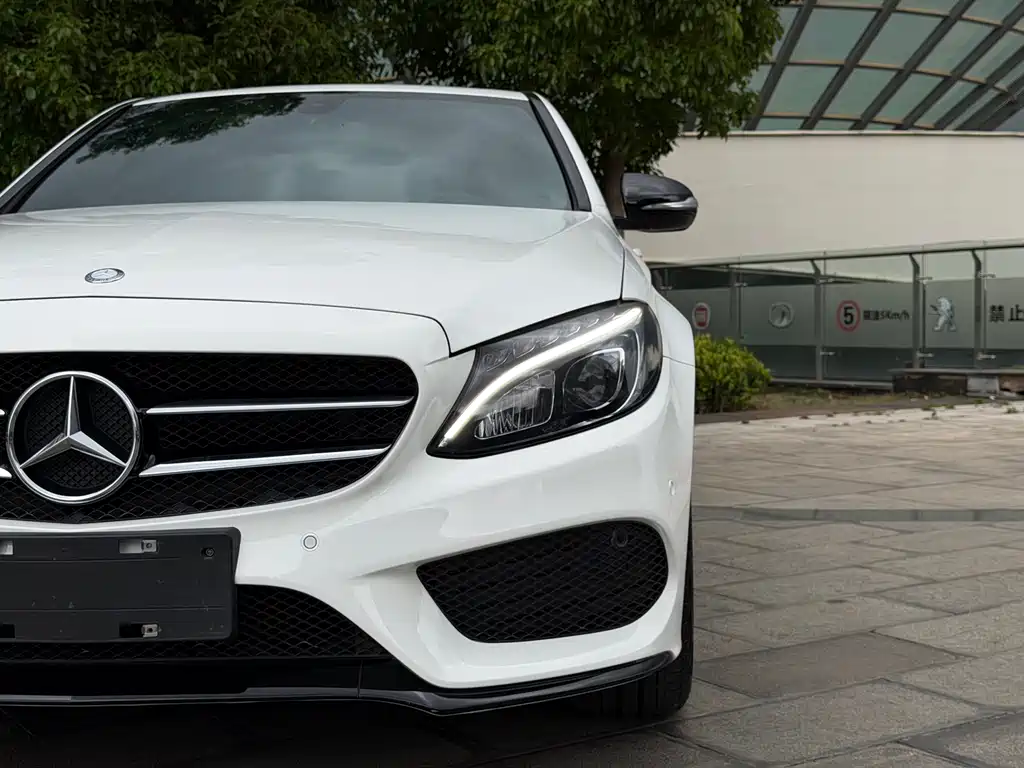 Mercedes-Benz C-Class 2017