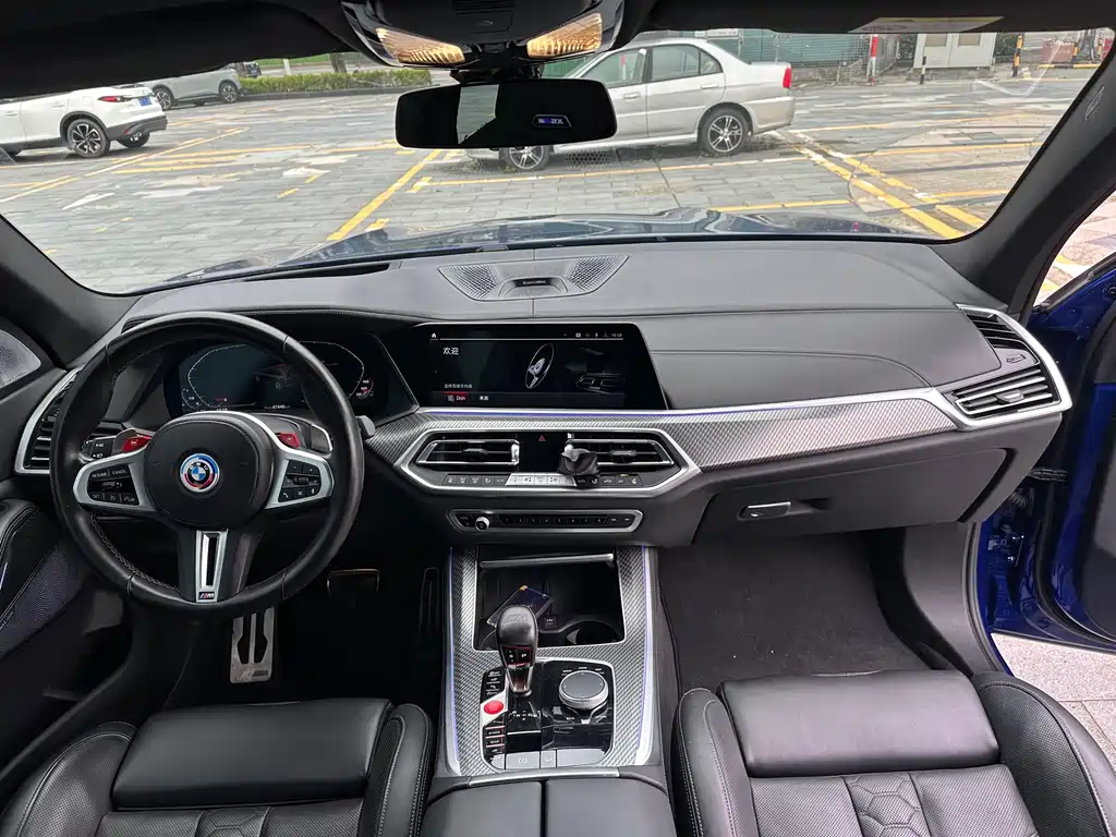 BMW X5 M 2023 — фото 11