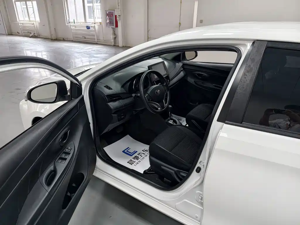 Toyota Vios FS 2023 — фото 11