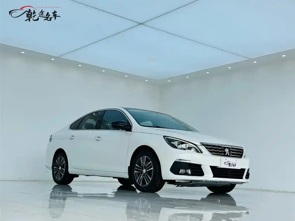 Peugeot 308 2017 — фото 3