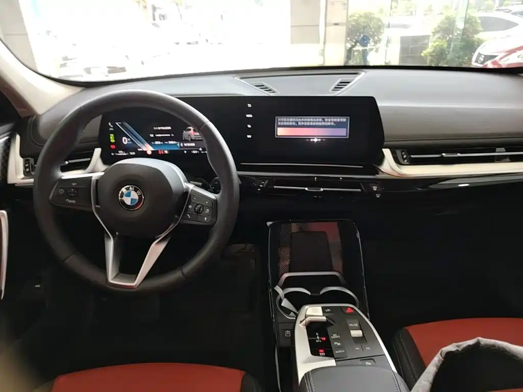 BMW X1 2025 — фото 10