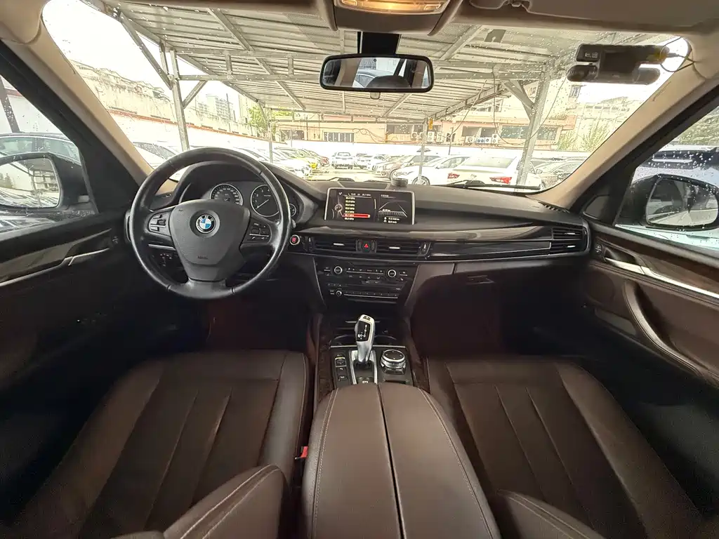 BMW X5 2015 — фото 8
