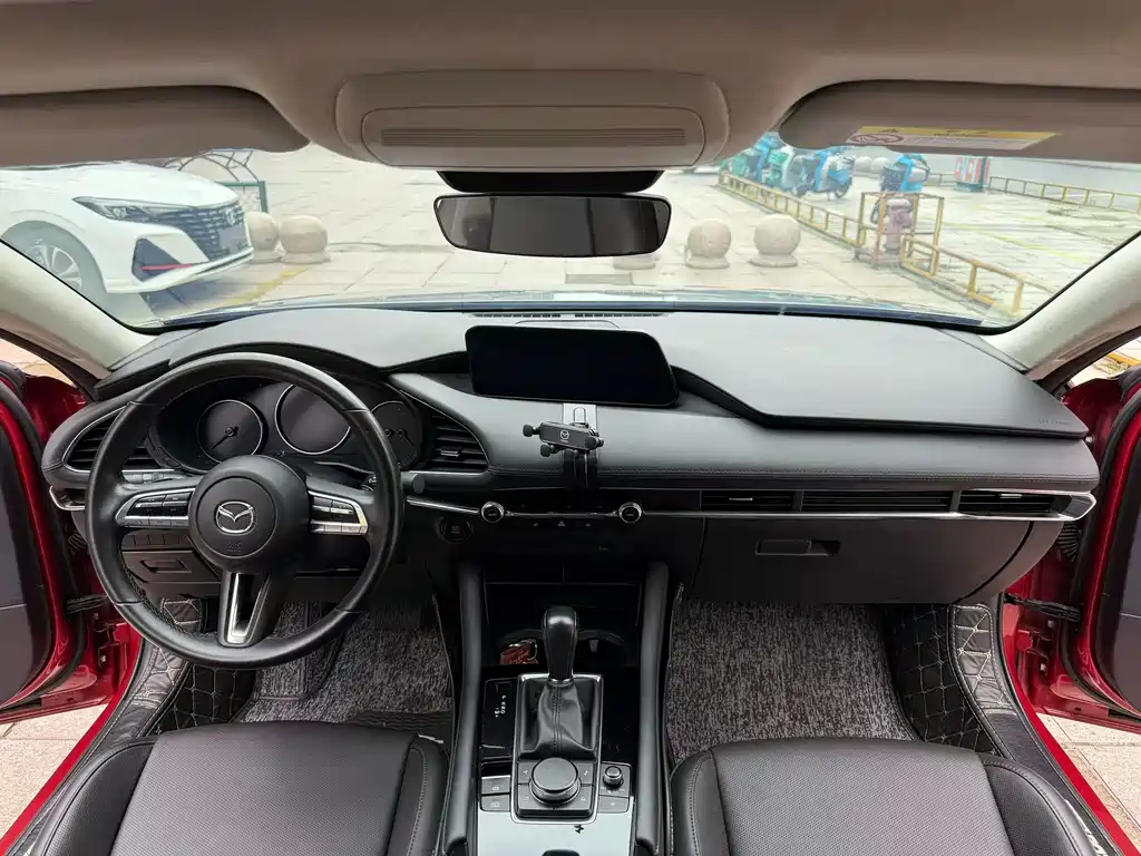 Mazda 3 Axela 2021