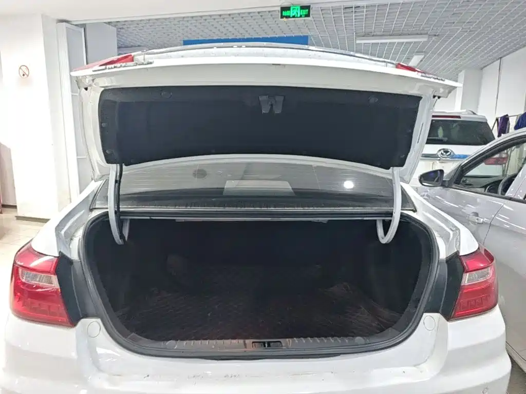 Geely Vision 2019 — фото 19