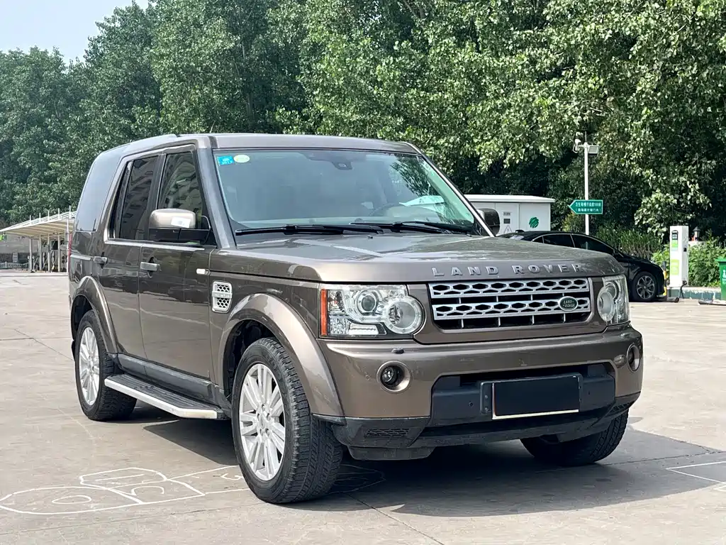 Land Rover Discovery 2012 — фото 3