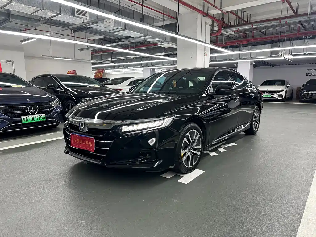 Honda Accord 2023 — фото 1