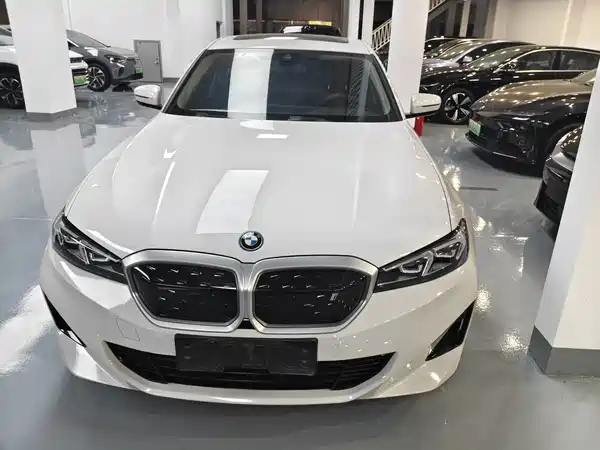 BMW i3 2024