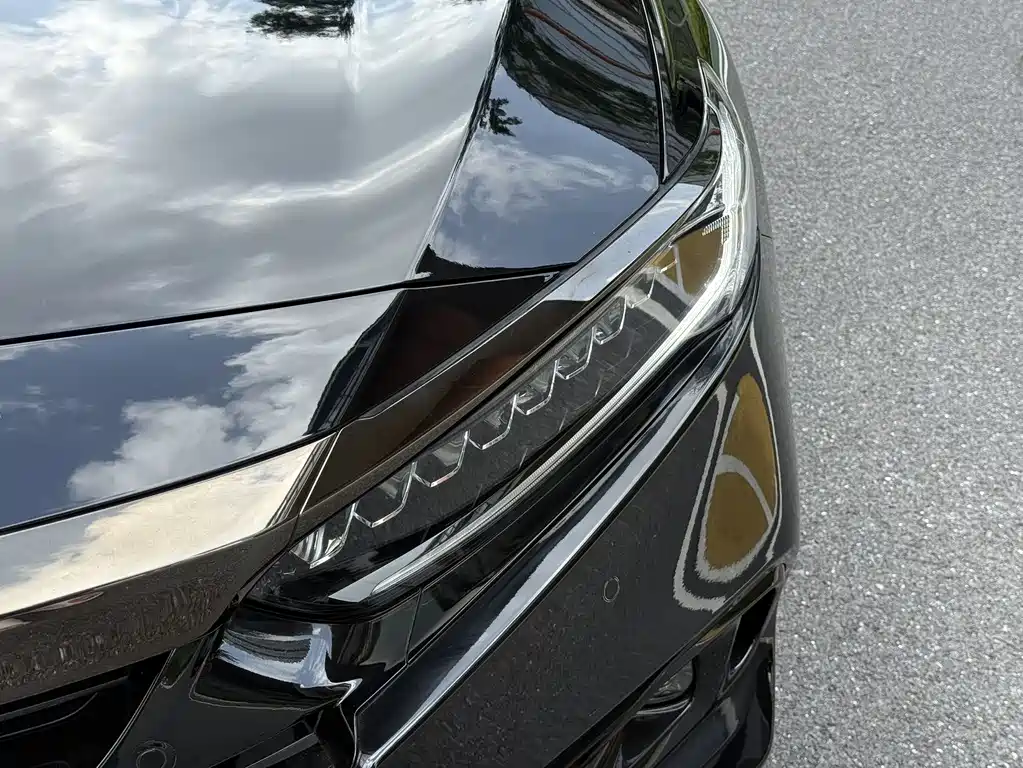 Honda Accord 2023 — фото 4