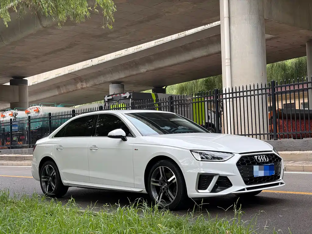 Audi A4L 2022
