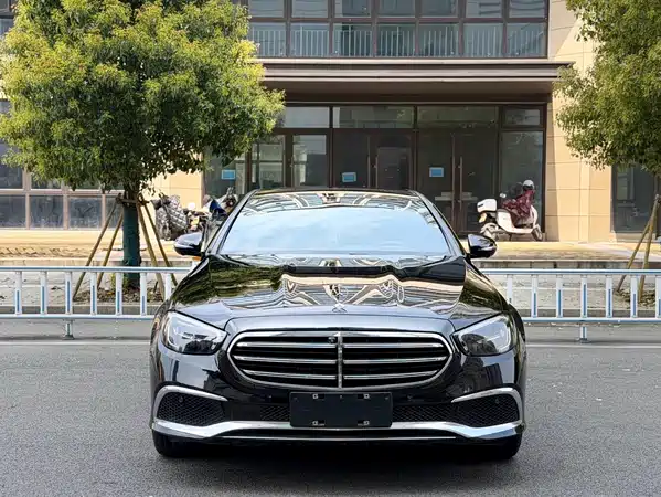 Mercedes-Benz E-Class 2020