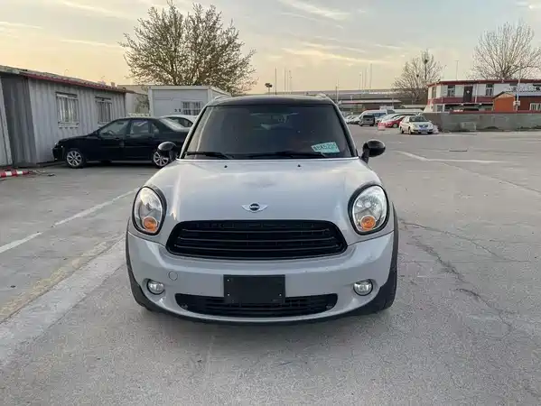 MINI Countryman 2014
